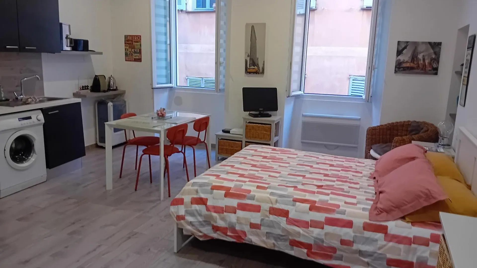 Nice Studio Old Town Sea Side Apartment